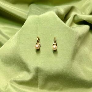 Vintage Monet Round Faux Pearl Earrings